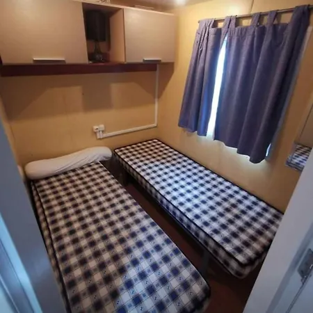 Campingplatz Mobil Climatise 6 Personnes Avec Piscine Fréjus